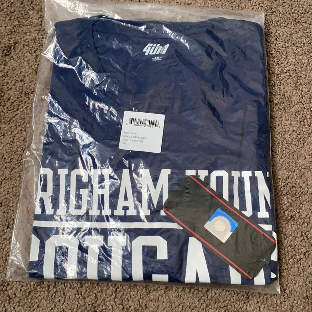 NWT Brigham Young Cougars Mens Tee Shirt